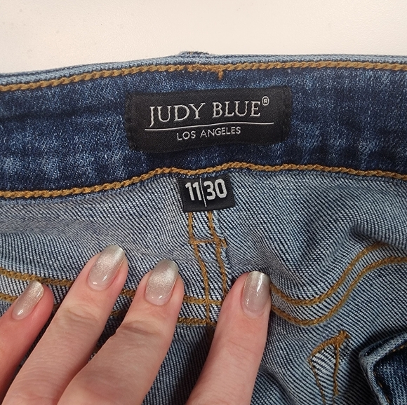 Judy Blue Slim Fit Stretch Denim Jeans Size 11/30 - Picture 2 of 6